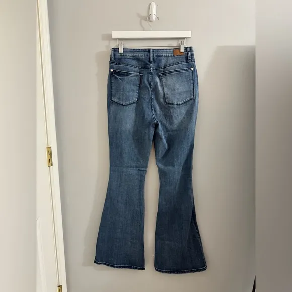 1093 Judy Blue Flare Jeans Size 11/30 (30x32) EUC High Rise Stretch