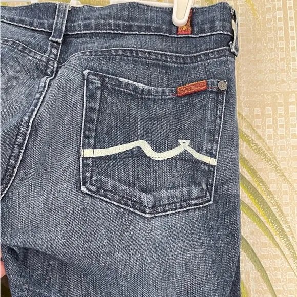 7 For All Mankind Flared jeans Size 28