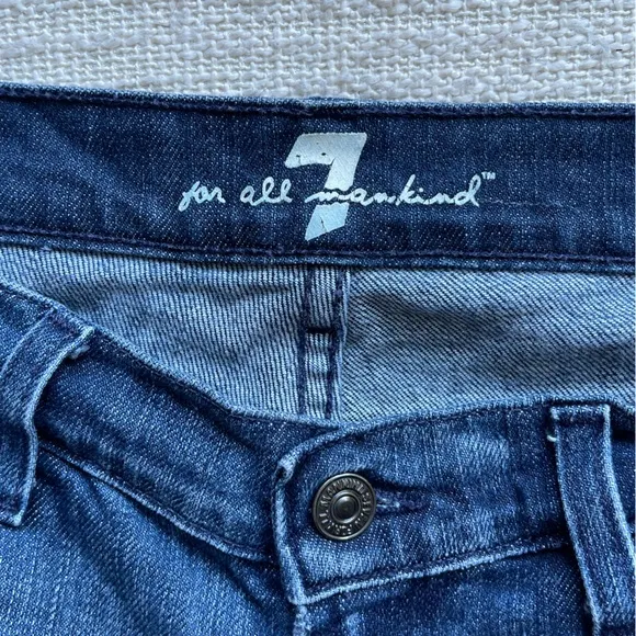 7 For All Mankind Flared jeans Size 28