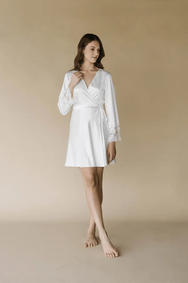 Agathe Short Robe- White
