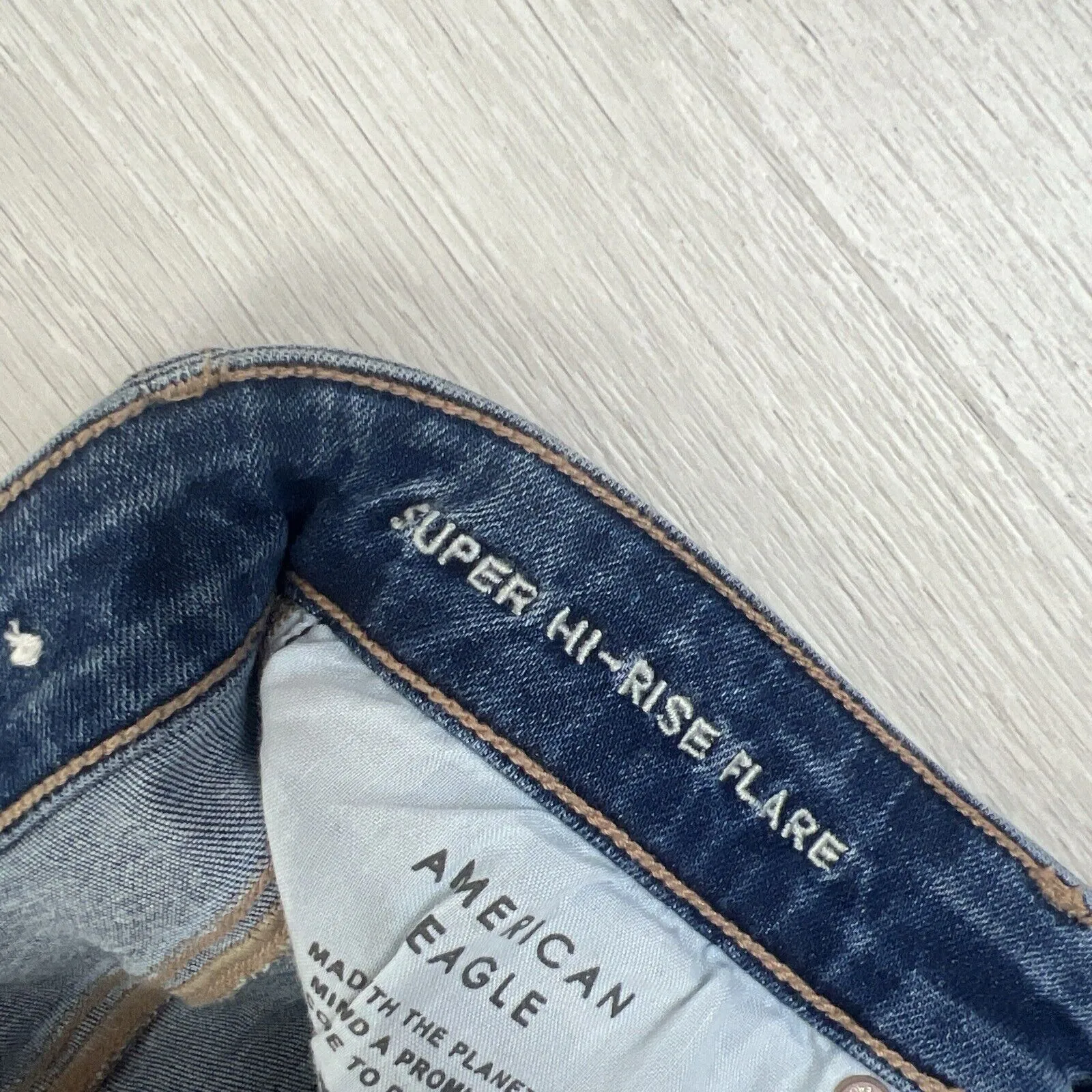 American Eagle Super High Rise Flare Womens Flared Jeans Size 8 US