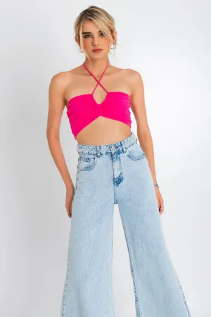 Crop top de plisado frontal halter cruzado