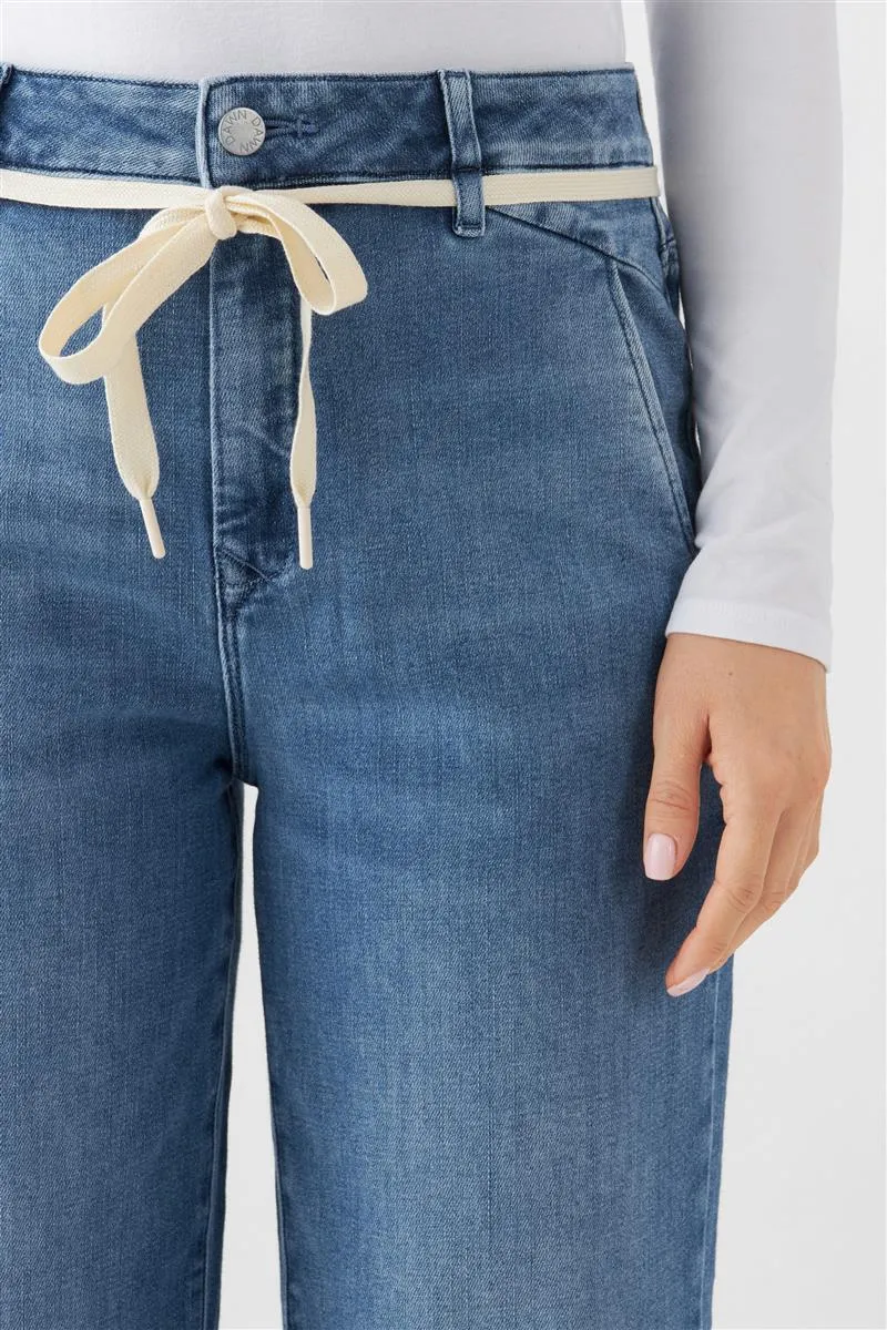 DAWN Dew Flared Soft Denim French Pocket medium blue