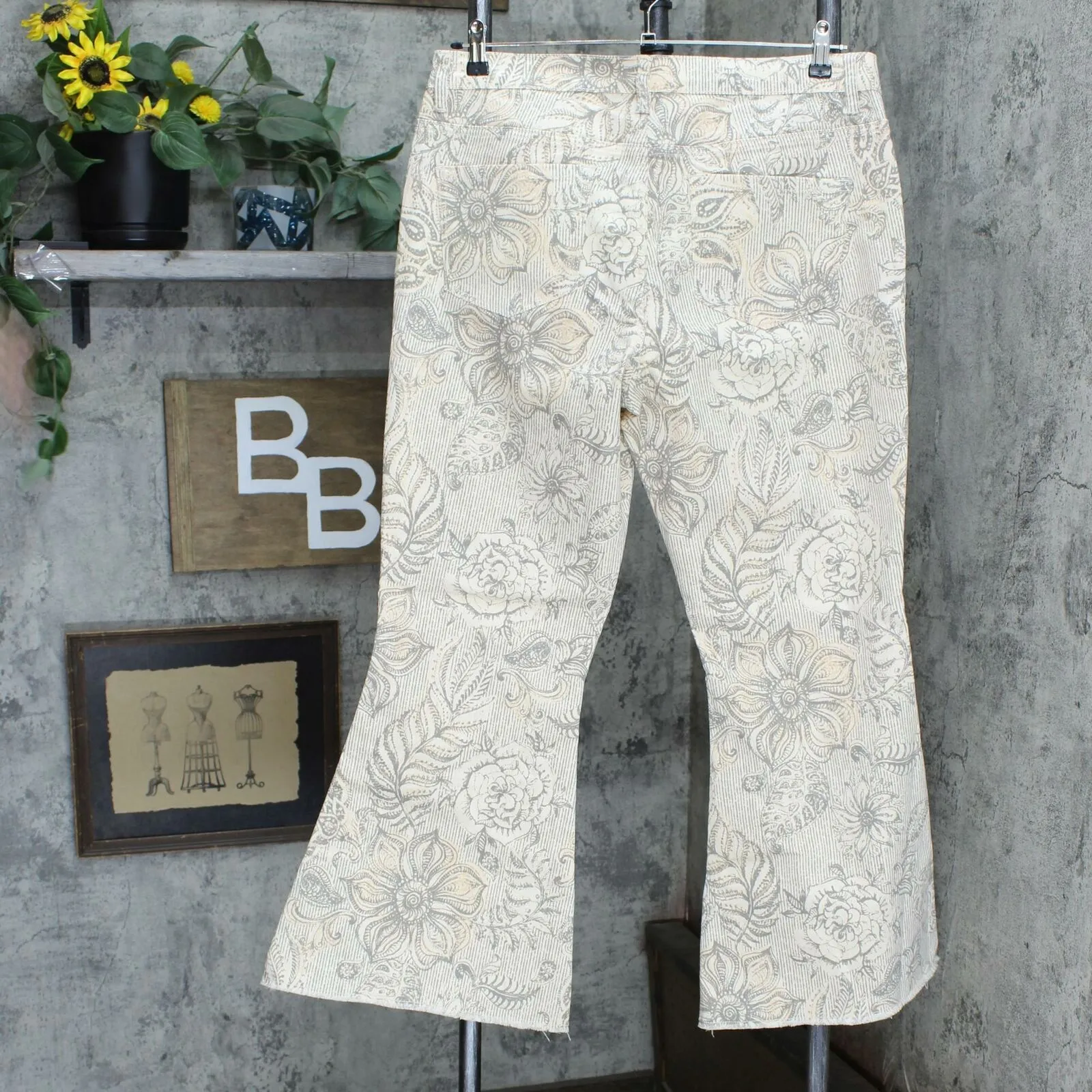 DG2 by Diane Gilman Plus Petite Classic Stretch Printed Flare Jeans