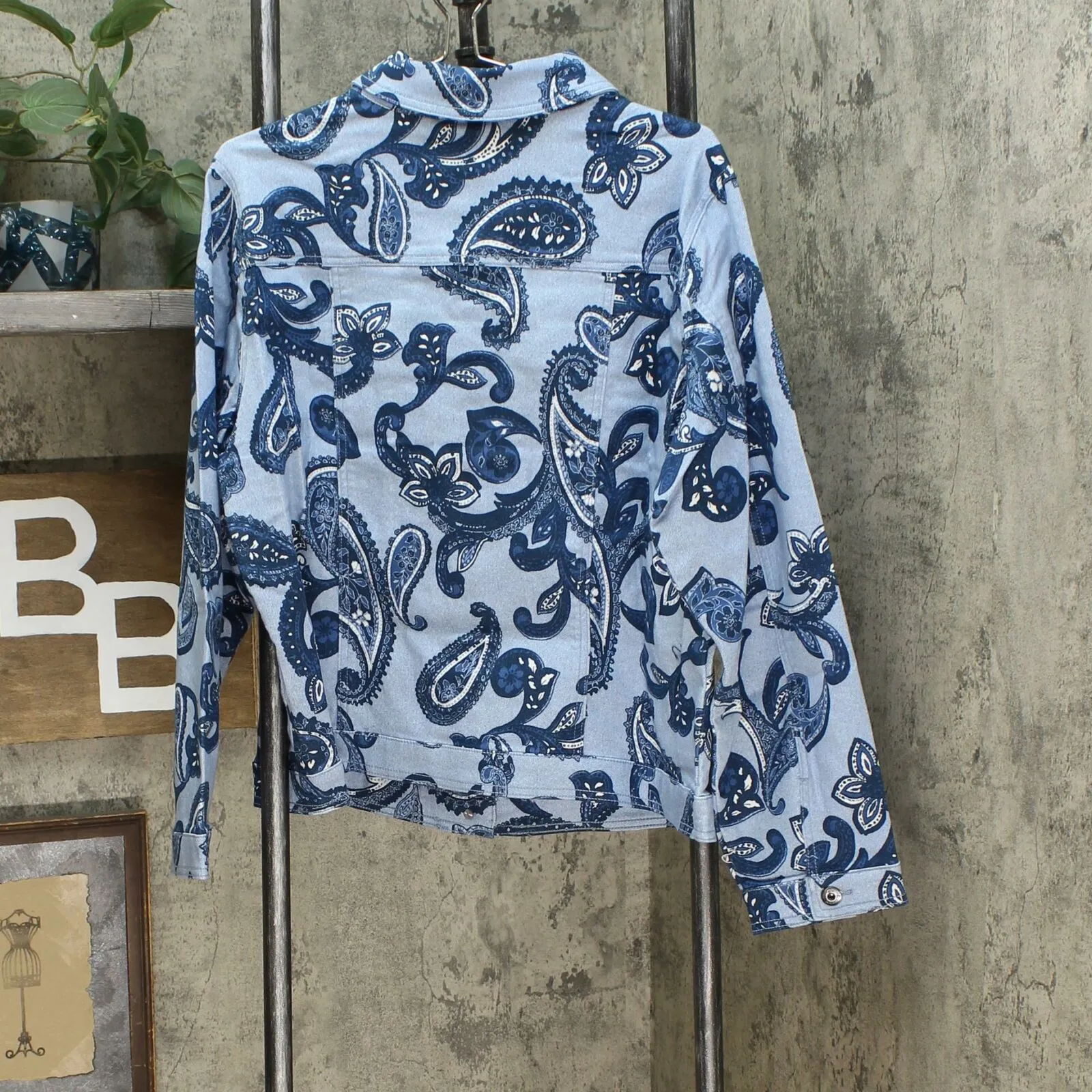 DG2 by Diane Gilman Women's Plus Size Virtual Stretch Printed Denim Jacket