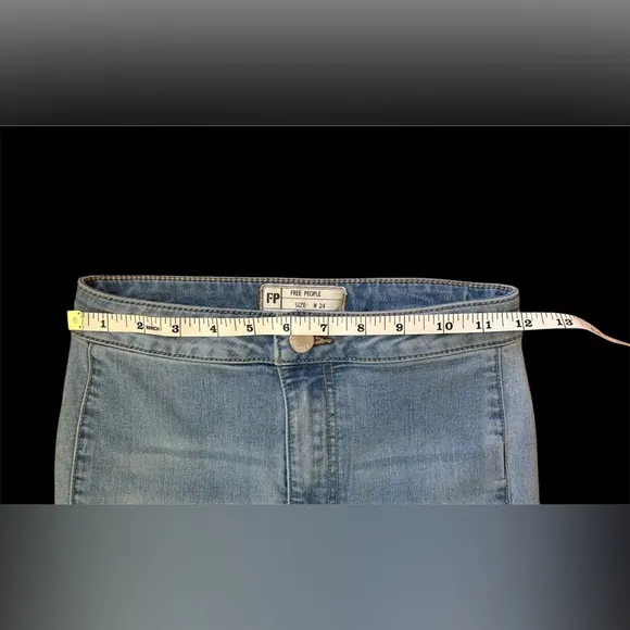 Free People Women’s Flared Denim Jeans Size 24