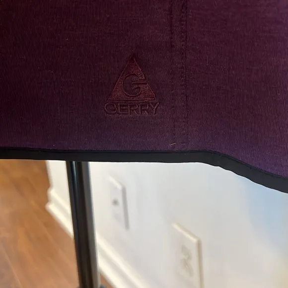 Gerry Women's Hooded Sleeveless Vest Purple Outerwear Athletic Zip, Sz. M.