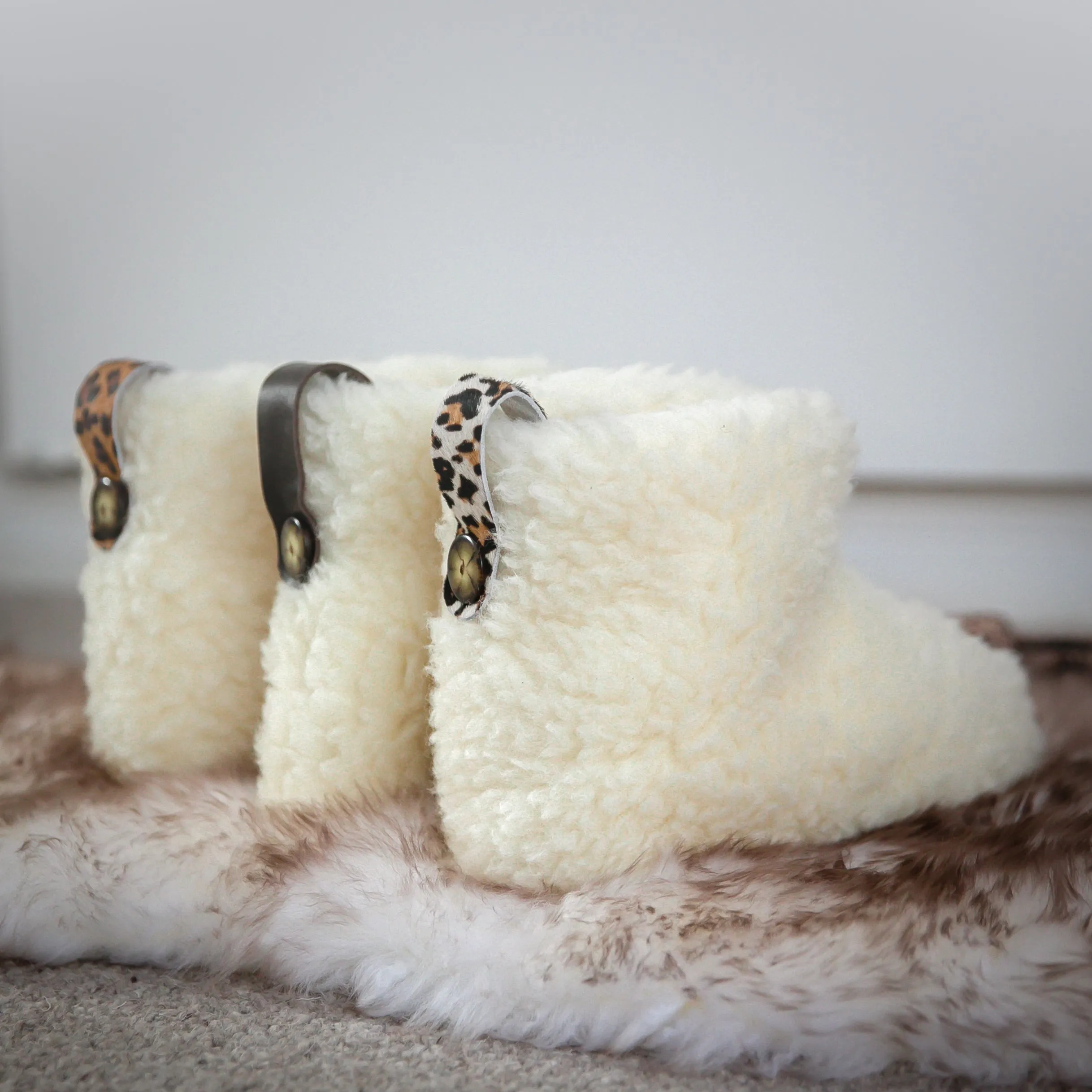 High Igloo Strap Slippers | Cream | Wool Lining