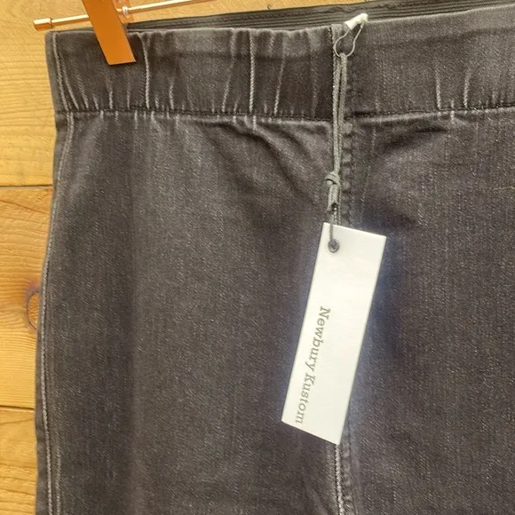 Newbury Kustom Retro Jeans Womens Charcoal Black Wash‎ Pull On Flared Elastic