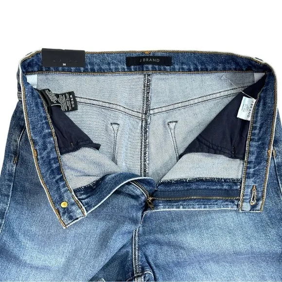 NWT J Brand Julia High Rise Flared Jeans size 30 in Metropole