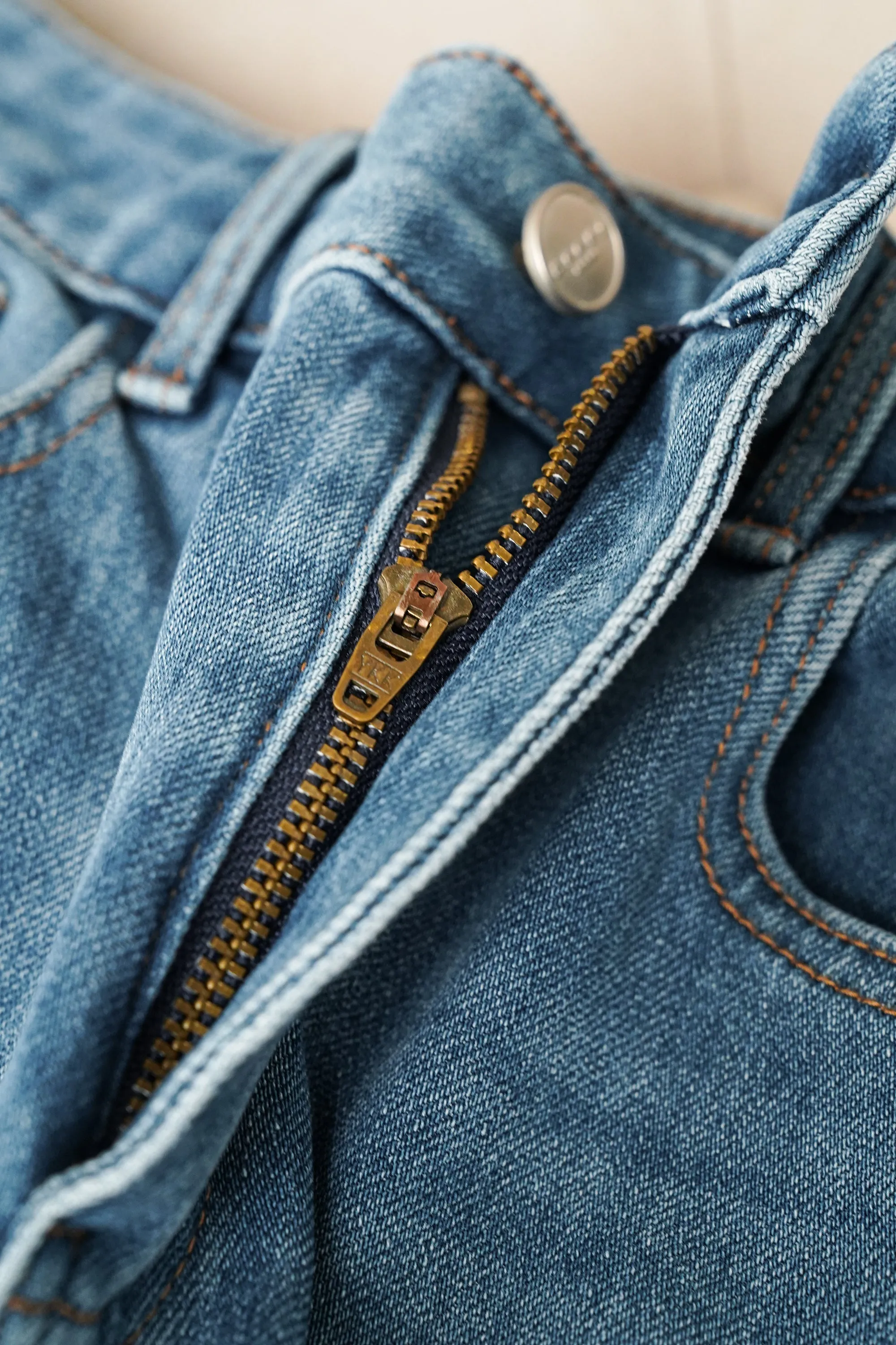 The Icon Flared Jeans