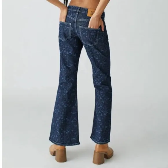 Urban Outfitters | BDG Low Rise Flare Jean New 27 Waist Floral Y2K Skater Beach