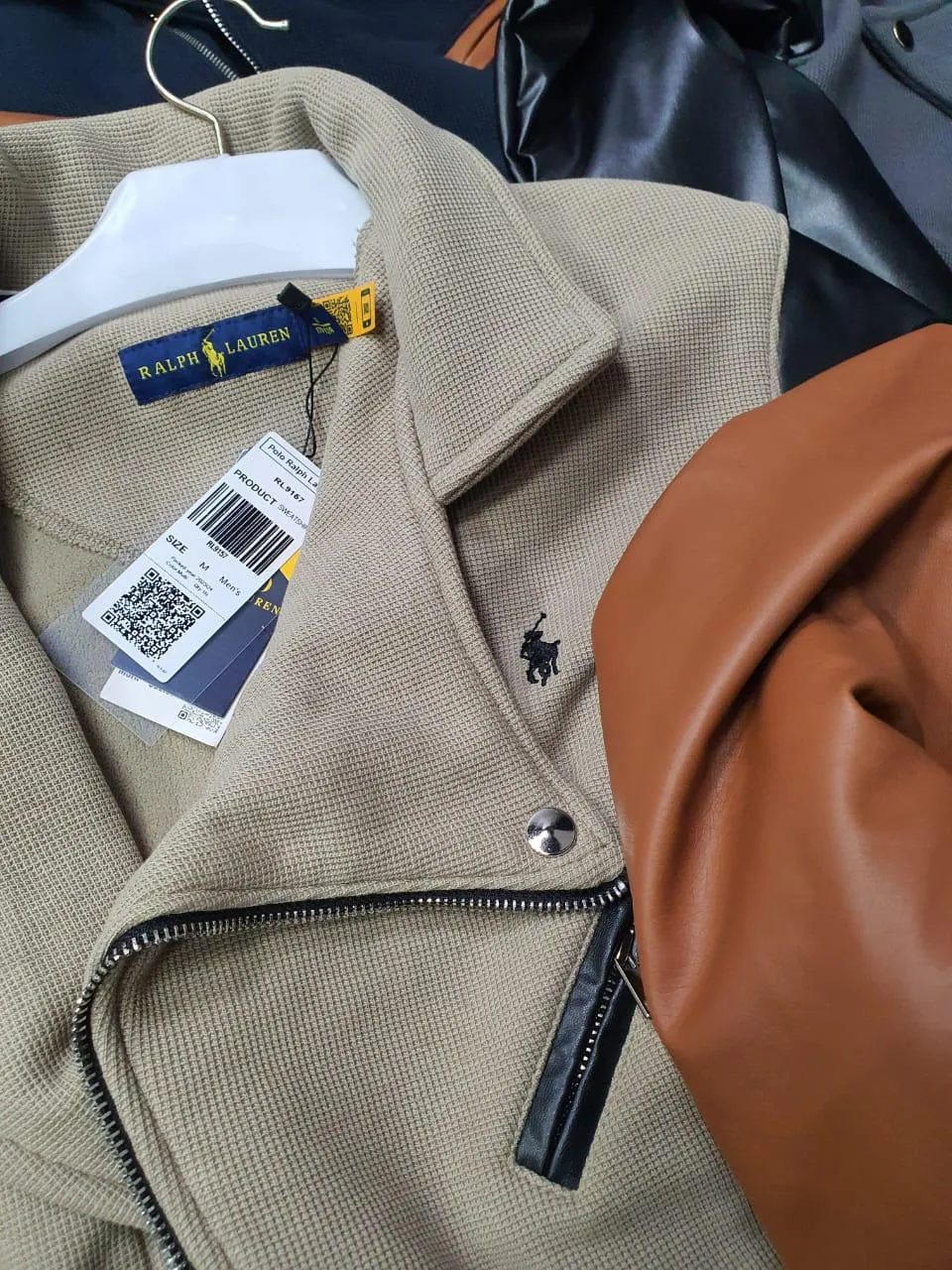 WINTER HIGH END QUALITY VARSITY JACKETS For Men
