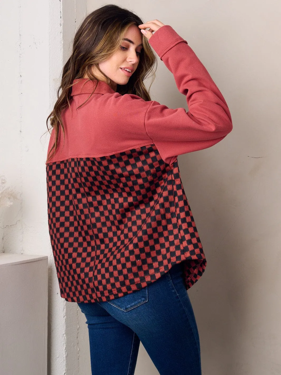 WOMEN'S LONG SLEEVE BUTTON UP CHECKERS JACKET
