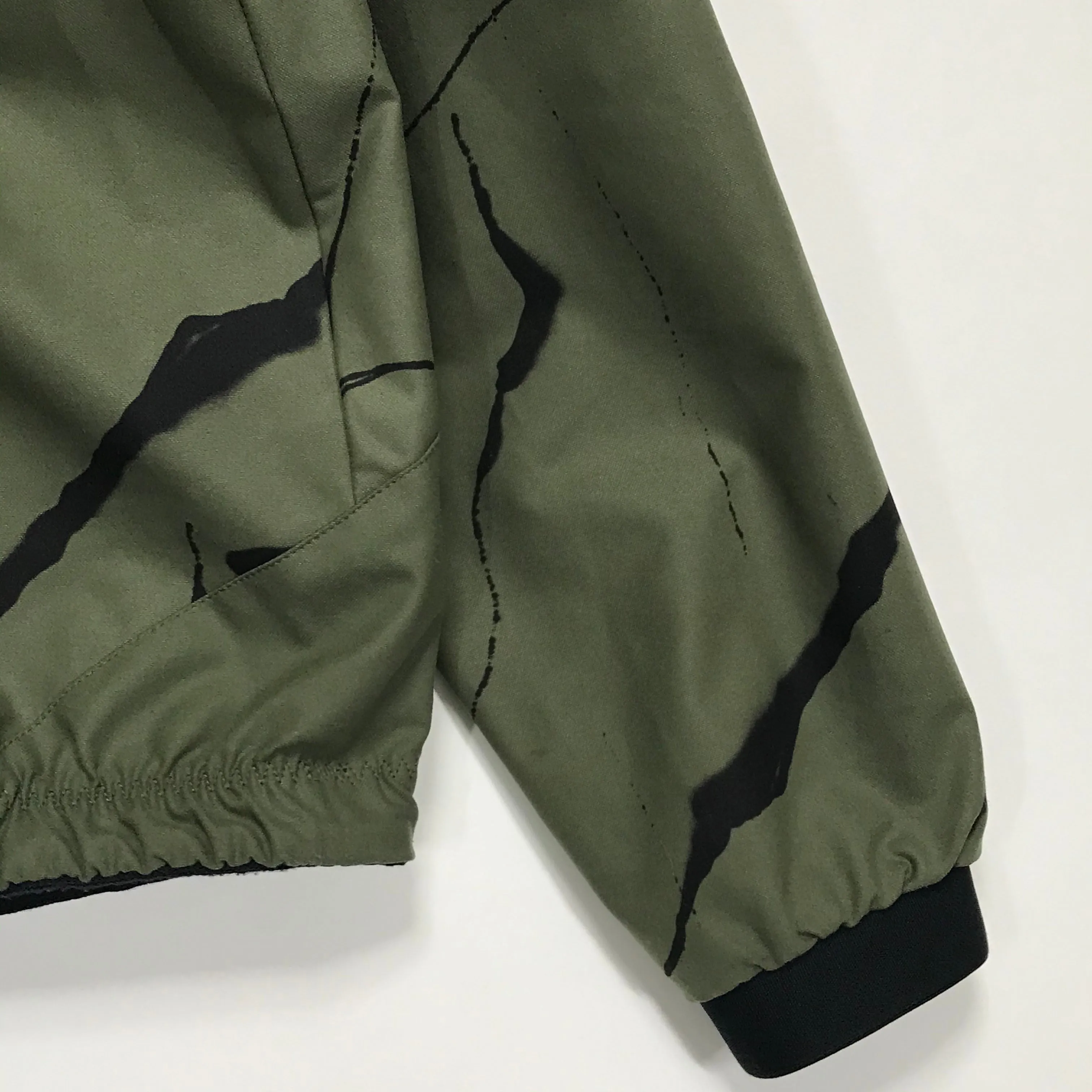 [XL] Futura Laboratories x Descente Half Zip Nylon Hooded Jacket Olive